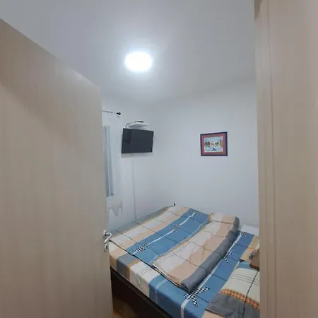 公寓 Helena 兹拉蒂博尔